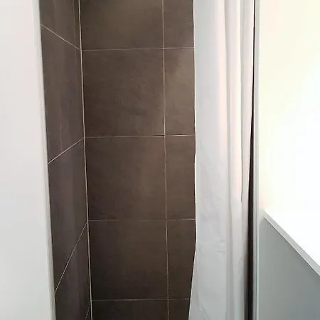 Three-Bedroom Apartment In Copenhagen - Nordre Teglkaj 12 شقة